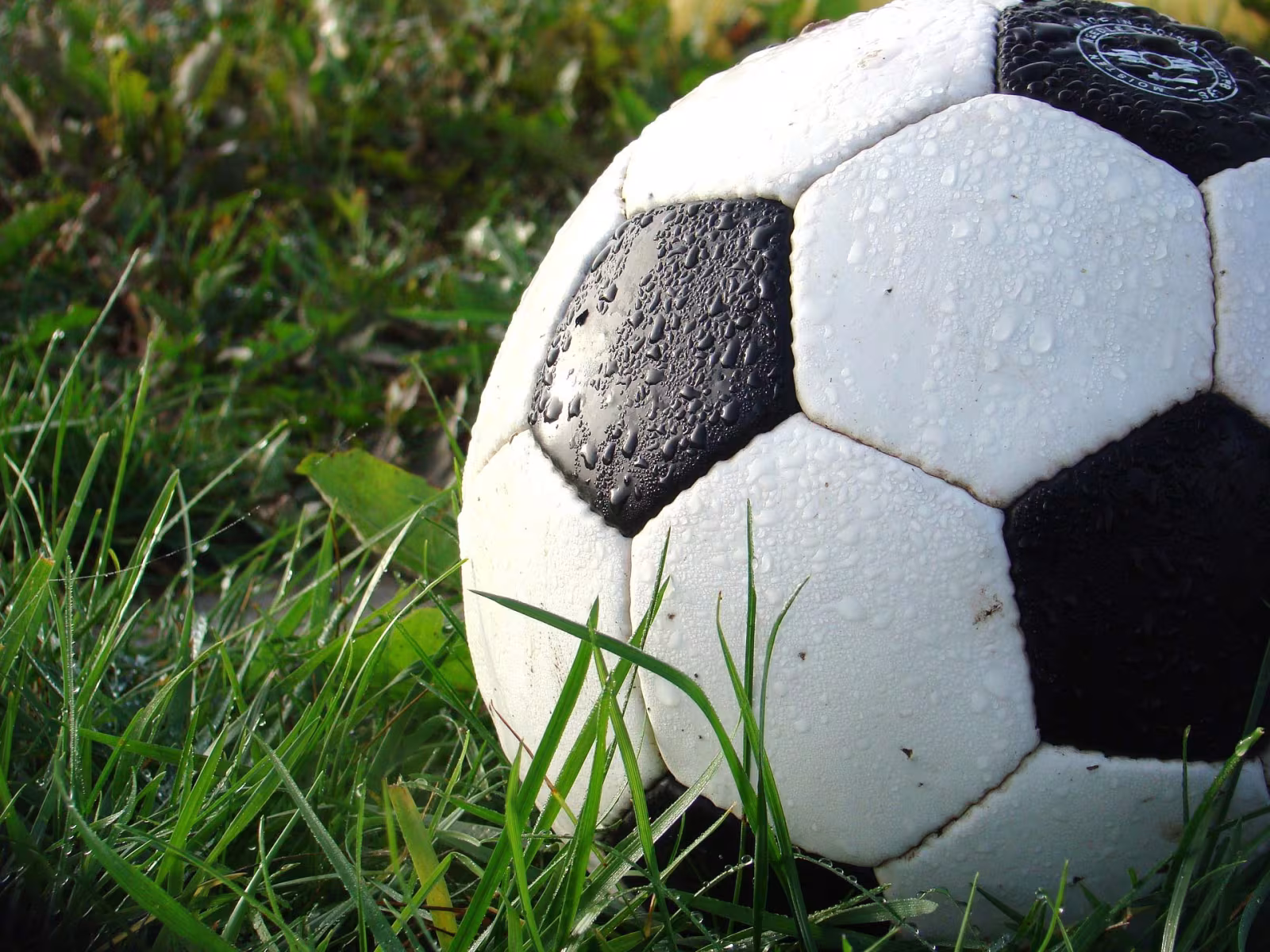 Fredagsfodbold opstart. Første træning i 2021 er Fredag den 5/3 kl 16.00-17.30 i Skovlund