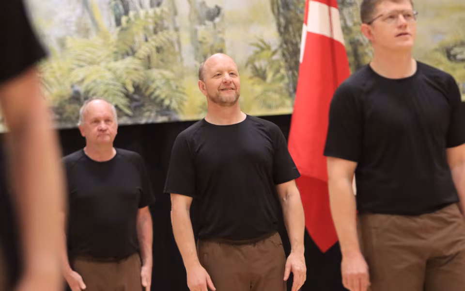 Forårsopvisning styrker integration i Outrup