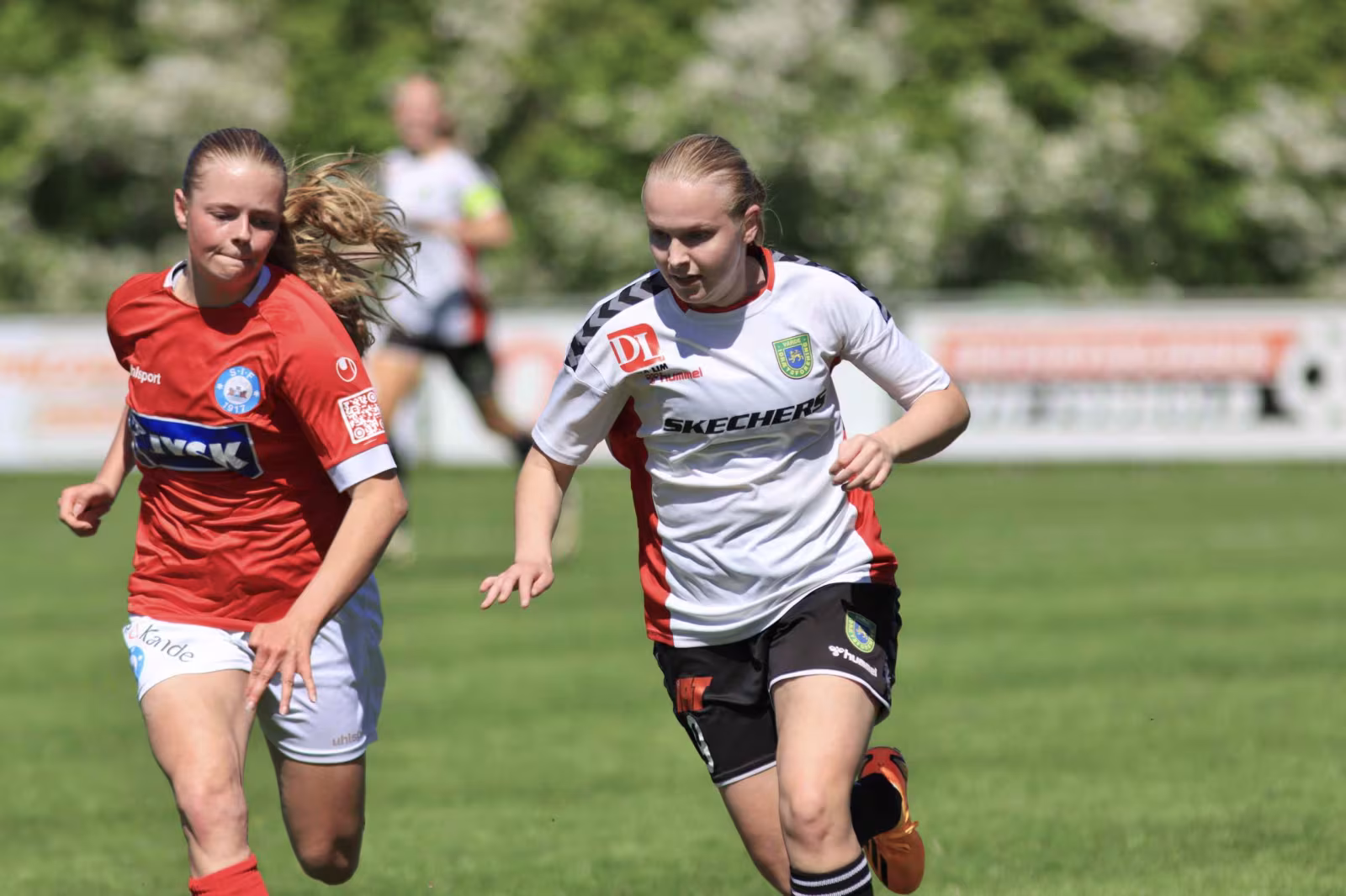 Amalie Gerken i aktion for Varde IF