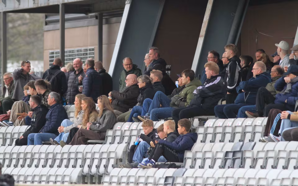 Varde klø slået 0-4 hjemme