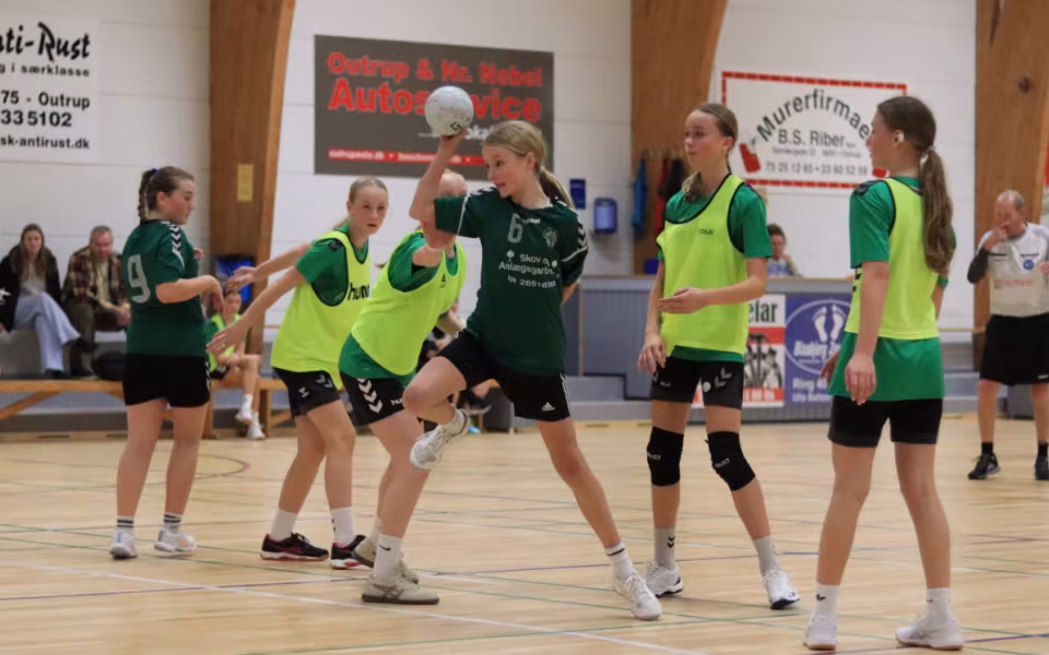Blåbjergs U-13-piger topper rækken