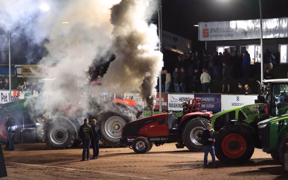 Powerpull og Truckshow skabte folkefest i Outrup