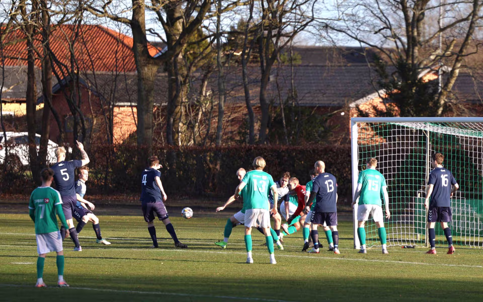 Sejr til HTS serie 4 herre på udebane mod Skjerns anden hold med 2-1 til HTS.