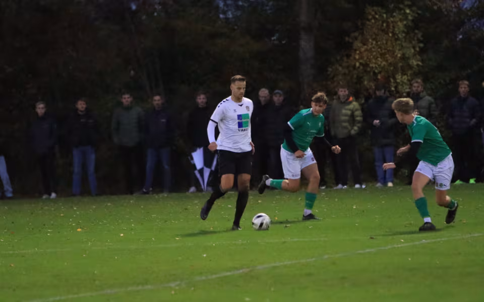 Varde sejrer 3-2 over Skjern