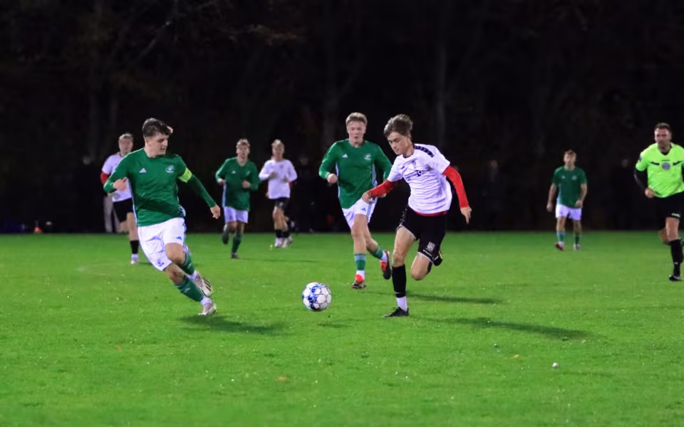 Varde IF Fodbold Nedrykning Og Sejre