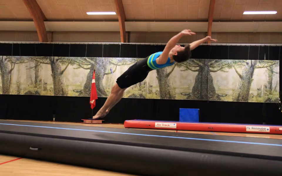 Forårsstemning i Outrup med GUB Gymnastik
