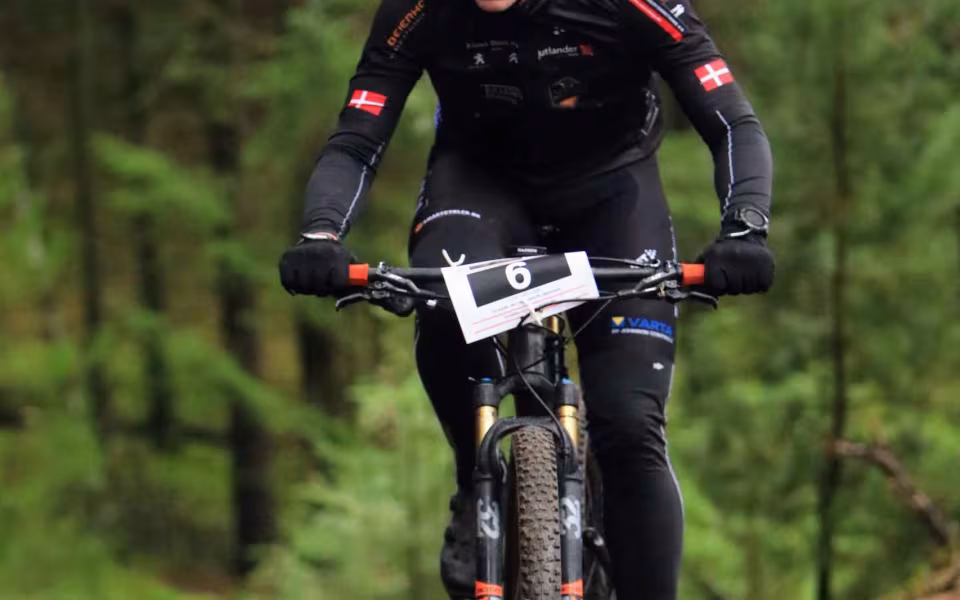 Mountainbike ryttere imponerede trods vådt vejr