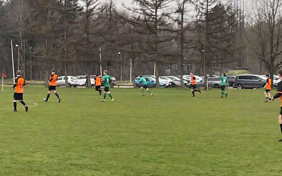 Helle FC fik en drømmestart i serie 5-opgøret mod Krogager