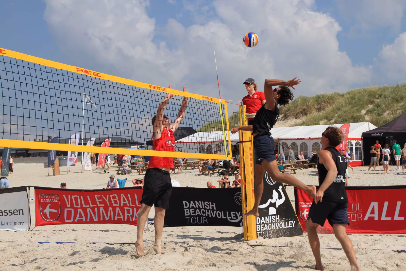 Beachvolleyfest ved Vesterhavet