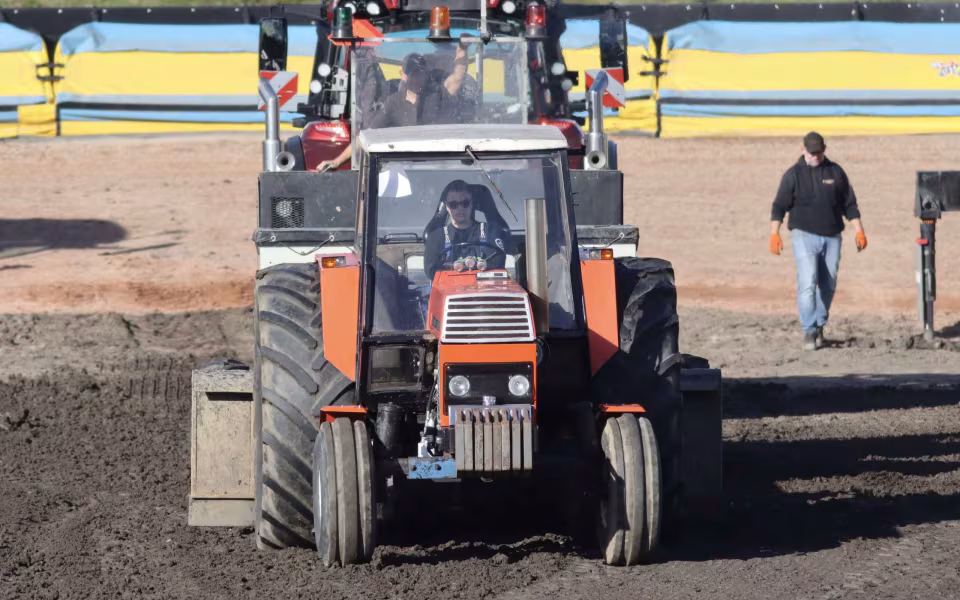 Powerpull og Truckshow skabte folkefest i Outrup