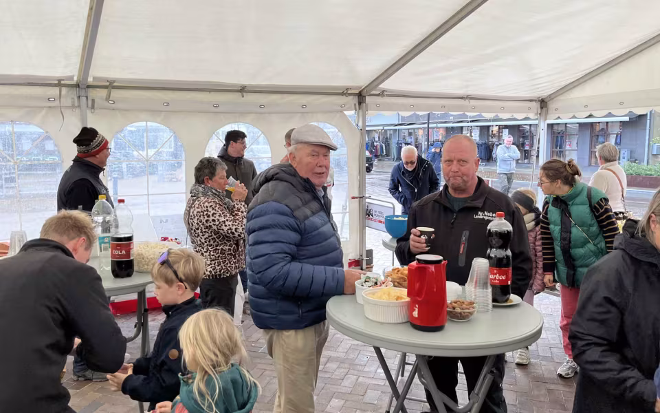 MEWL GÅR AMOK