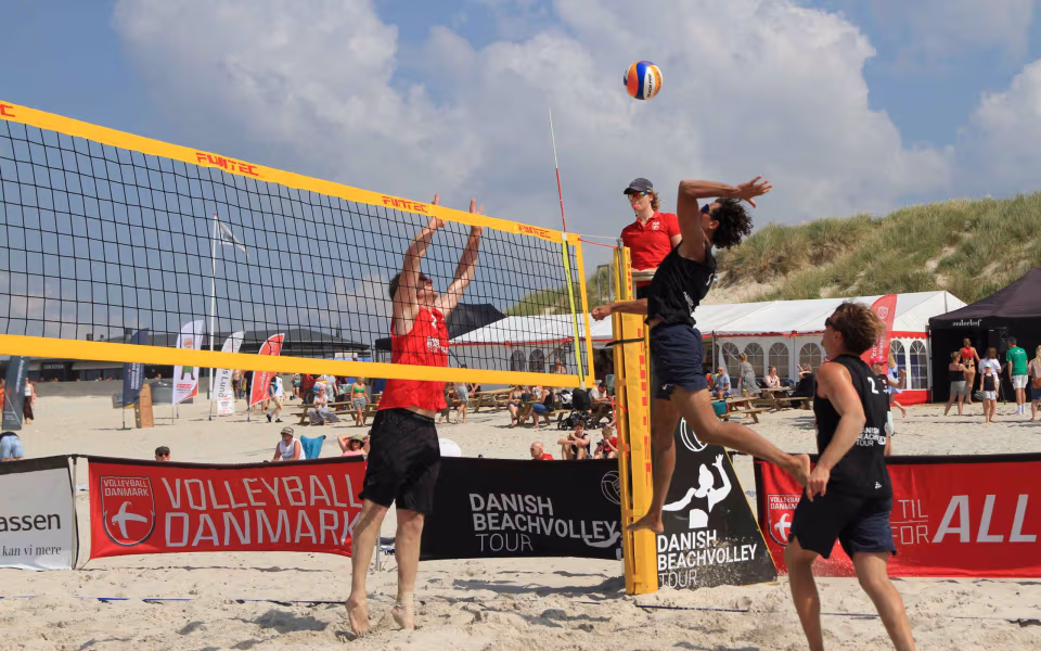 Beachvolleyfest ved Vesterhavet