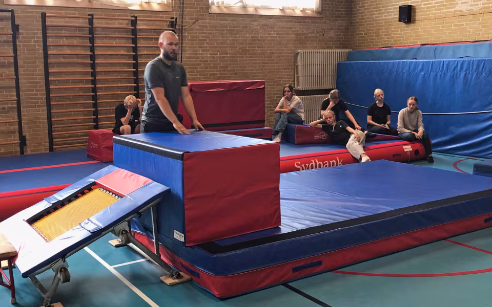 Ledere og trænere til den kommende gymnastiksæson var søndag på kursus på Ansager Skole