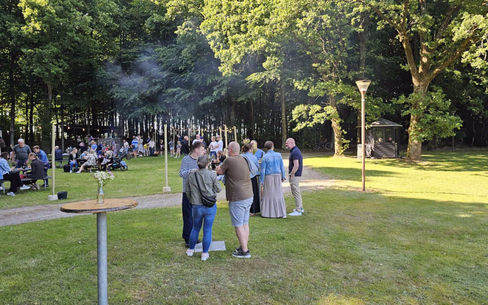 Billeder fra Midsommerfest I Tistrup anlæg 2025
