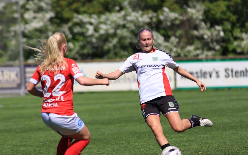 Varde U-19 piger sejrer hjemme
