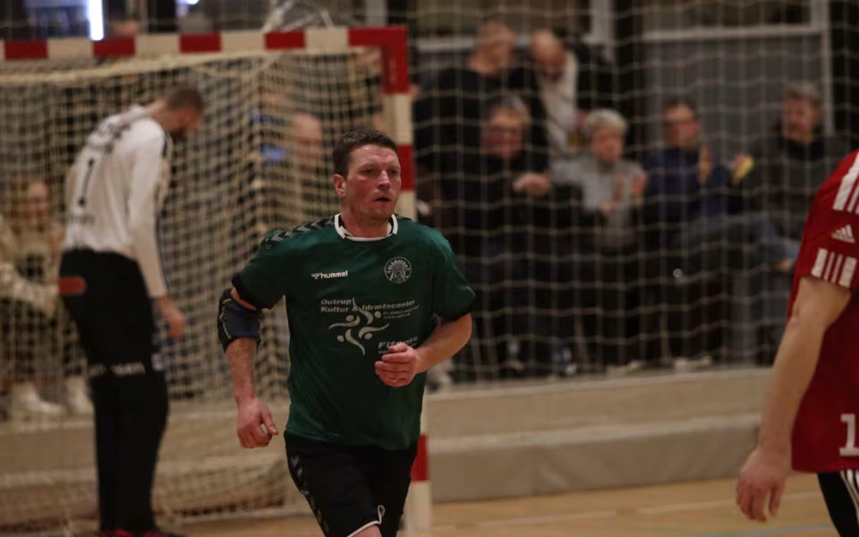 Blåbjerg HK  fejrer håndboldfest trods nederlag