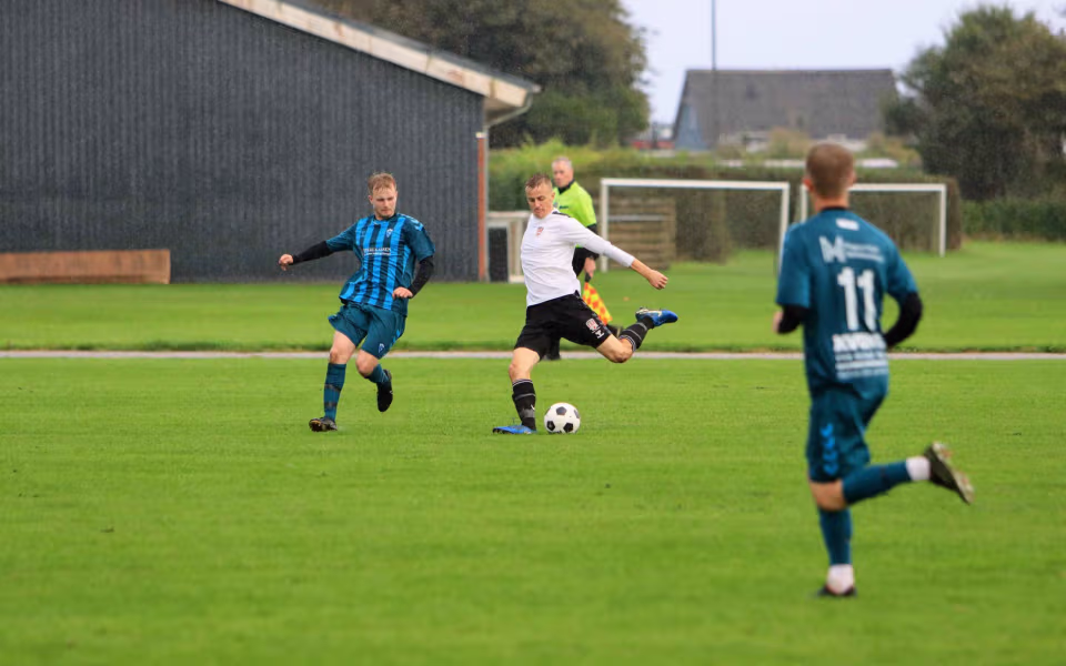 Varde IF fastholder førstepladsen