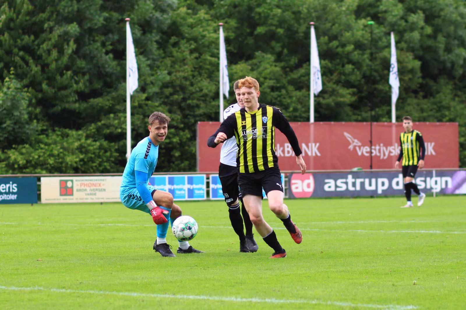 Blåbjergs Mathias Henriksen scorer sit første mål i kampen