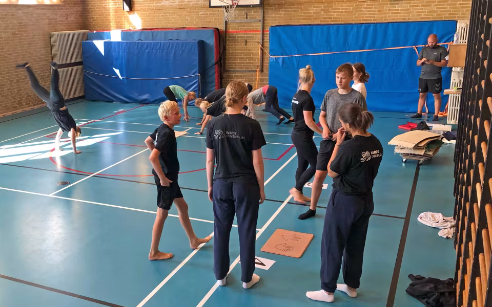 Ledere og trænere til den kommende gymnastiksæson var søndag på kursus på Ansager Skole