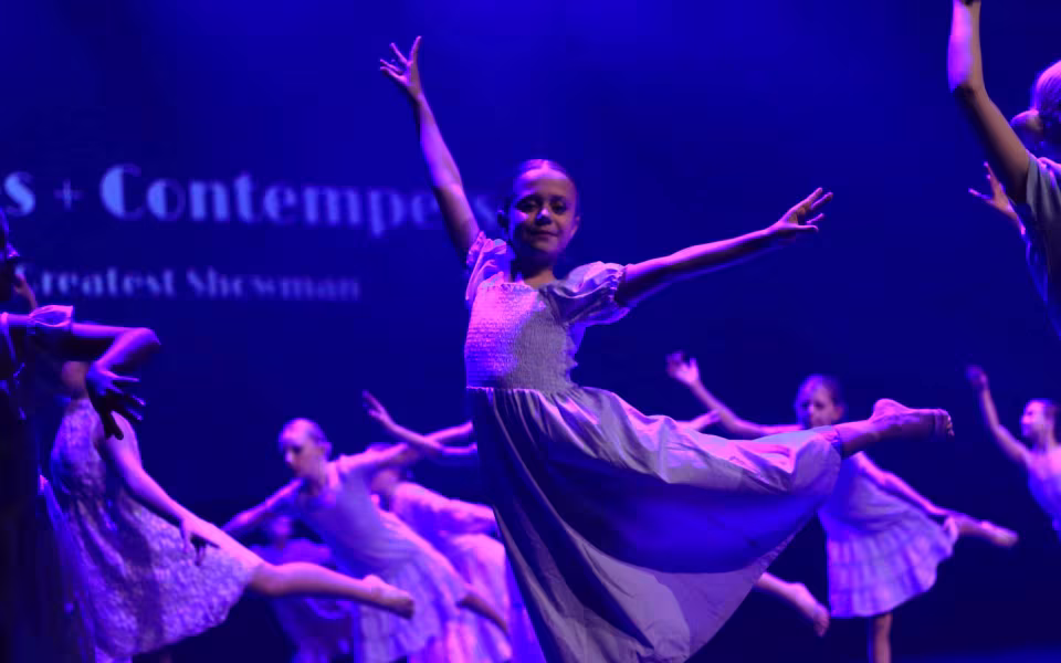 Dance Company Twenty Juleshow begejstrede 1200 publikummer
