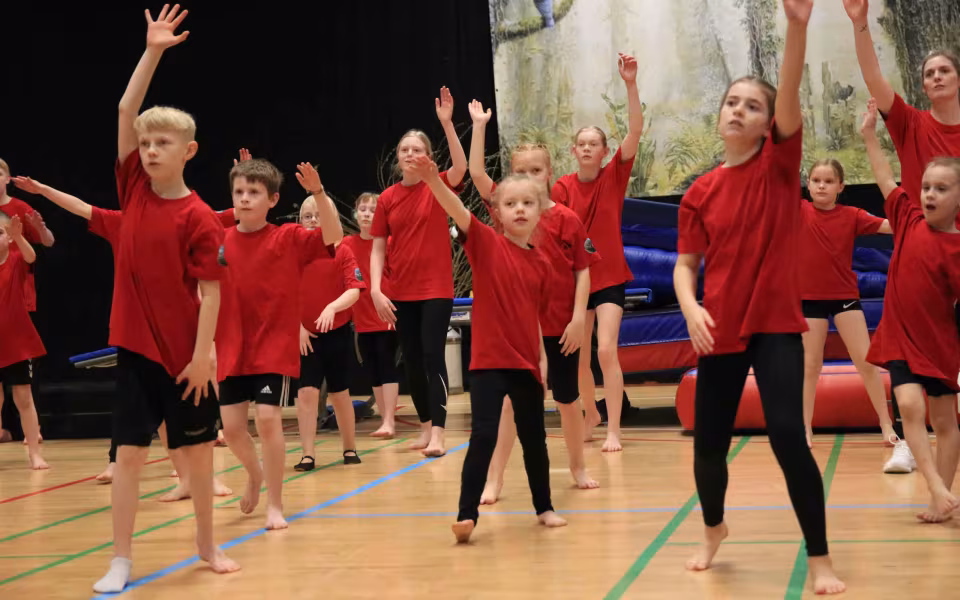 Forårsstemning i Outrup med GUB Gymnastik