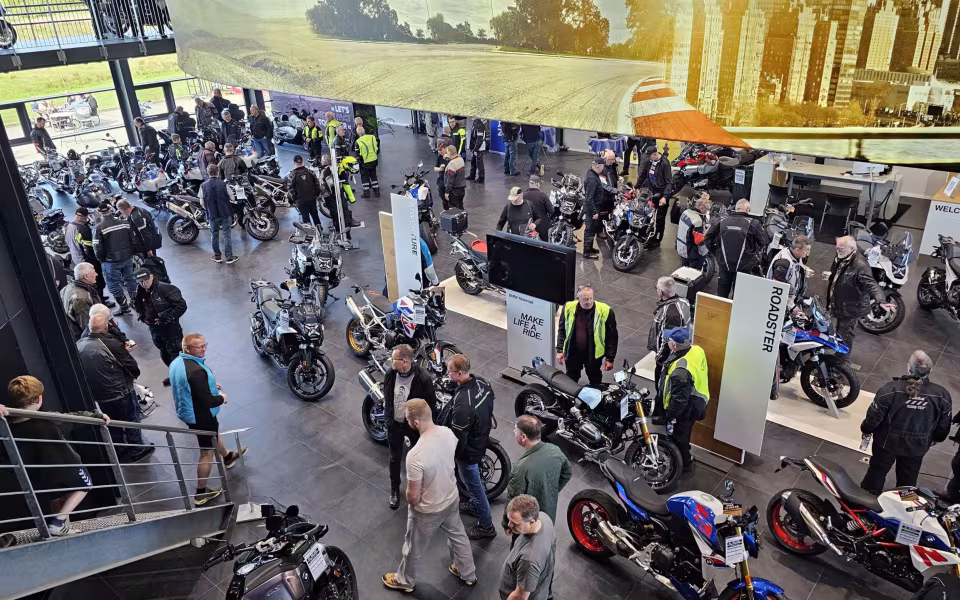 bød Xpedit BMW Motorrad forhandler i Ølgod velkommen til et åbent hus-arrangement.