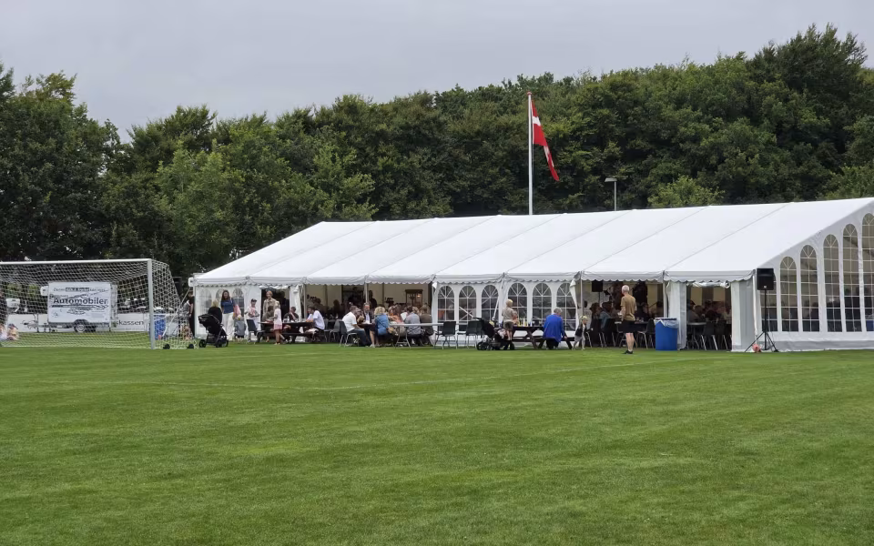 Familiespisning og hyggeaften til Tistrup Sportsfest fredag aften