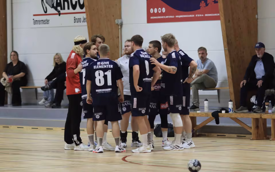 Blåbjerg fik en hård start på livet i 3 Division