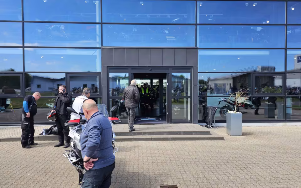 bød Xpedit BMW Motorrad forhandler i Ølgod velkommen til et åbent hus-arrangement.