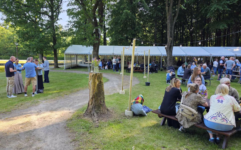 Billeder fra Midsommerfest I Tistrup anlæg 2025