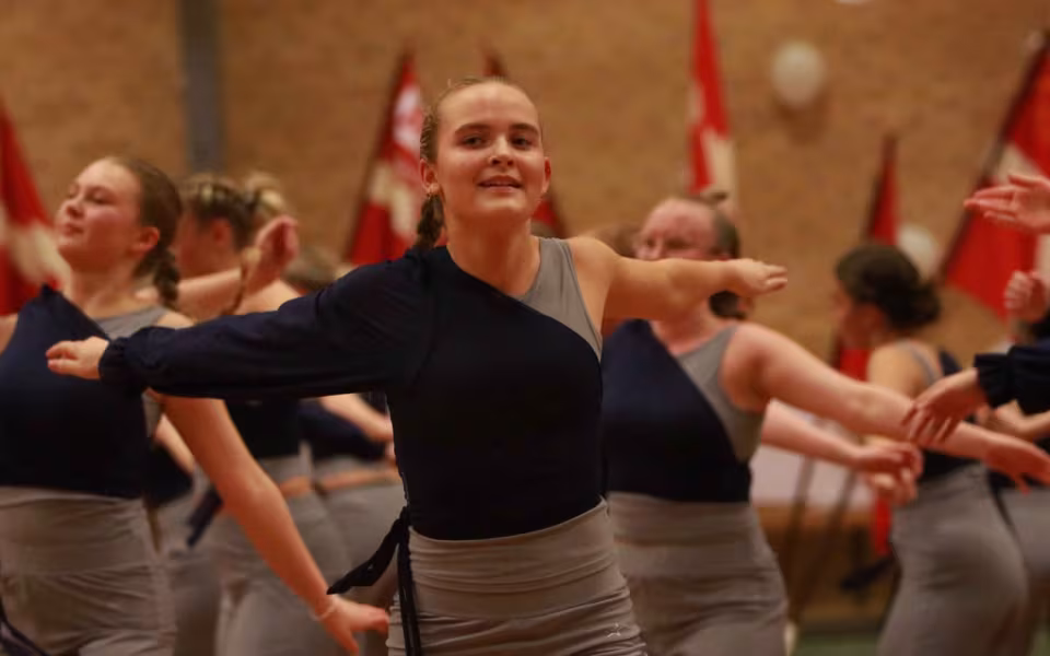 Seniorer fejrer gymnastik og fællesskab