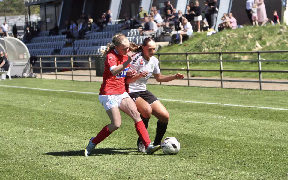 Varde U-19 piger sejrer hjemme