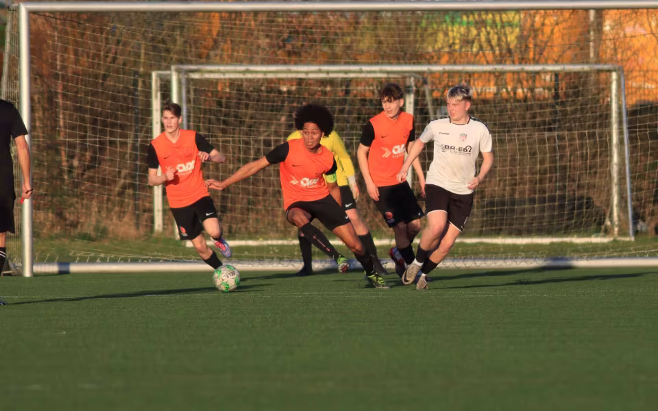 Varde U-19 Vinder 6-0 Over SGI/SSK