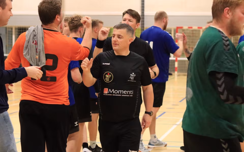 Begge Blåbjerg Hold Led Nederlag
