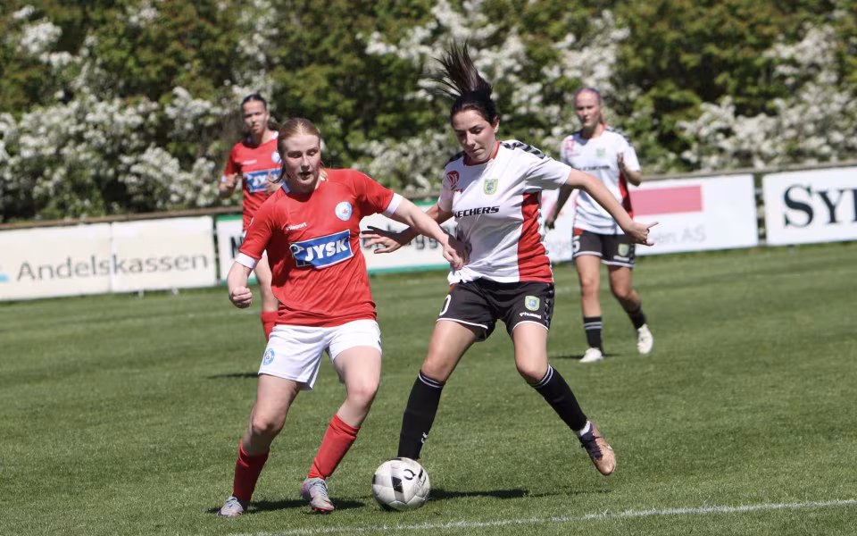 Varde U-19 piger sejrer hjemme