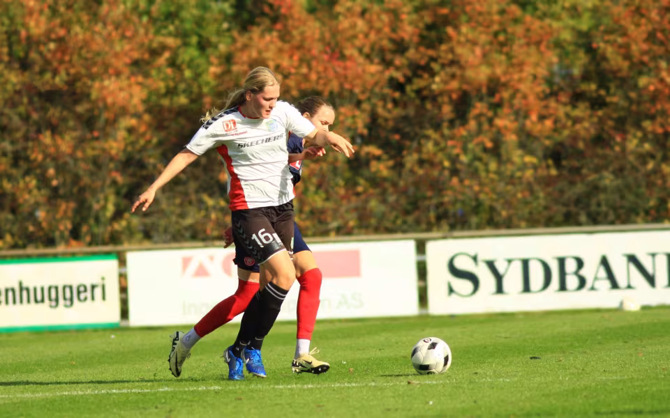 Varde IF vinder over AaB 2-1