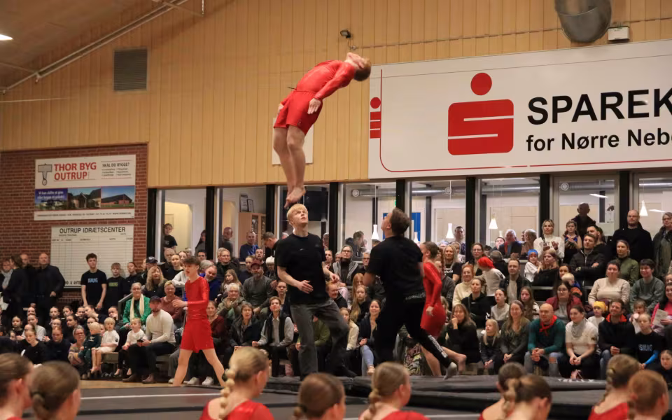 Forårsstemning i Outrup med GUB Gymnastik