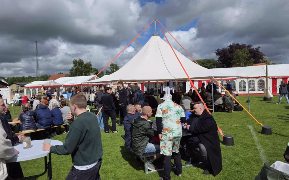 Ølgod BEER Festival 2026 bød på smag, musik og fællesskab - Se billeder fra dagen.