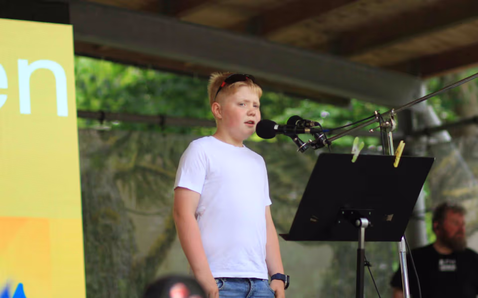 Musikfest samlede generationer i Outrup