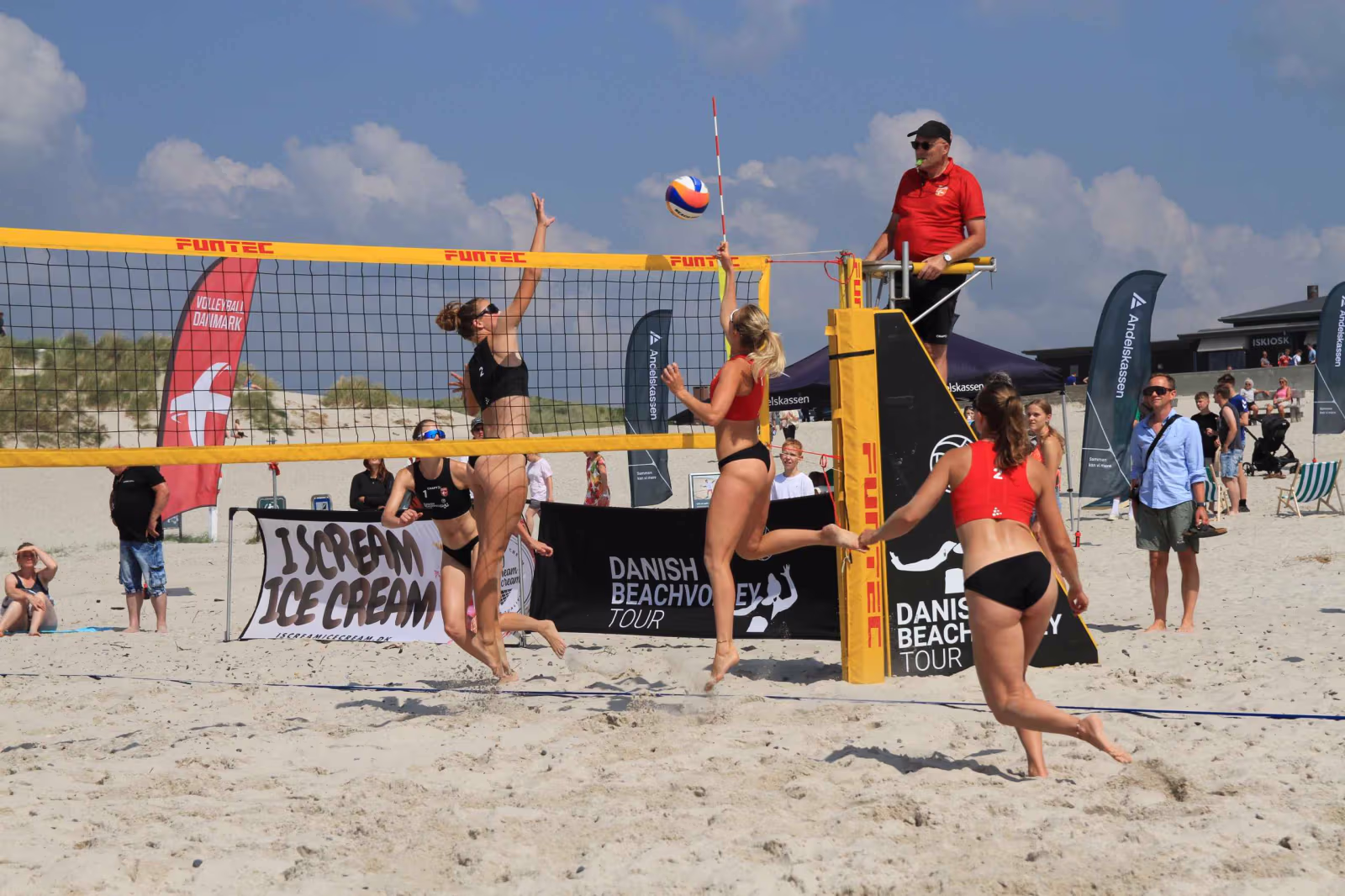 Beachvolleyfest ved Vesterhavet