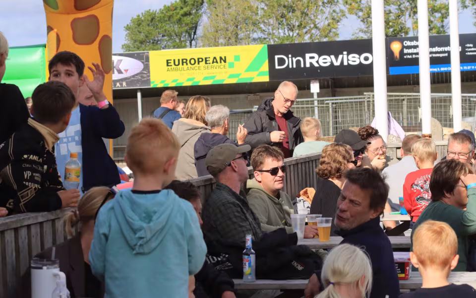 Powerpull og Truckshow skabte folkefest i Outrup
