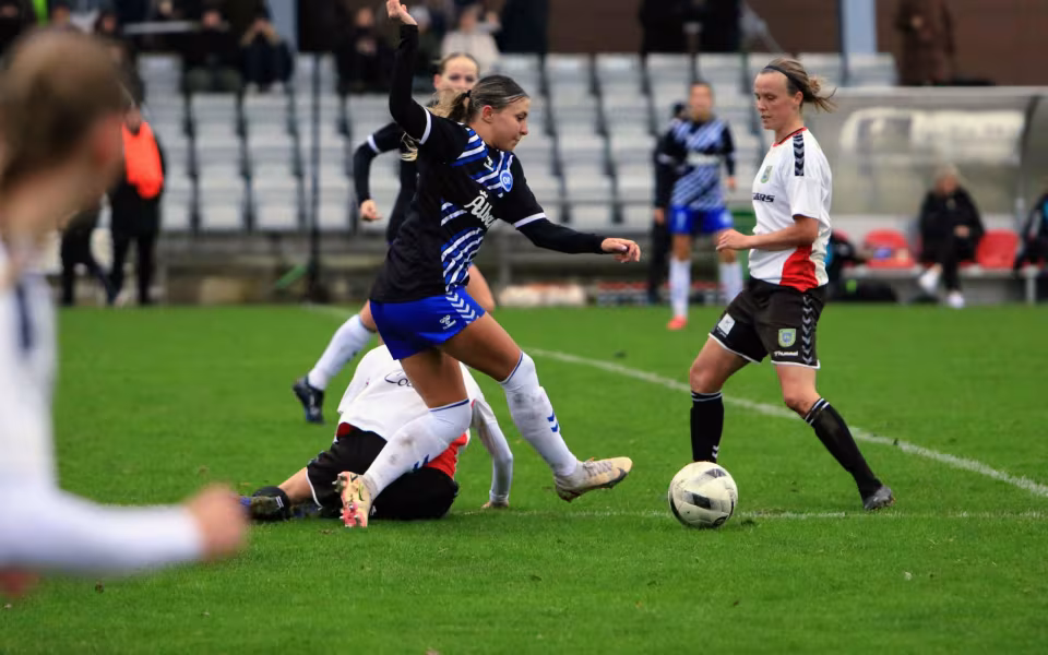 Varde IF Kvinder henter vigtigt point mod topholdet Odense Q