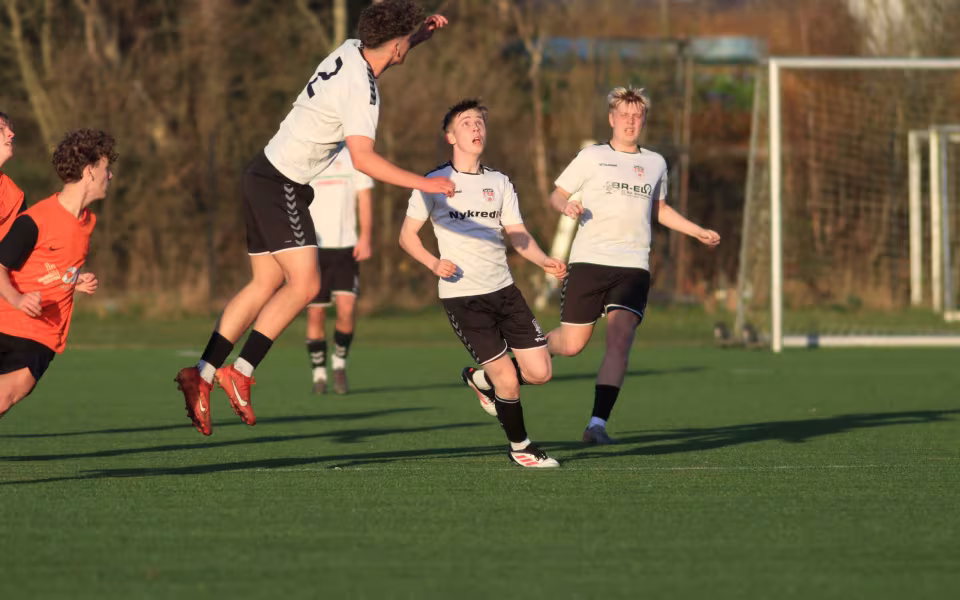 Varde U-19 Vinder 6-0 Over SGI/SSK