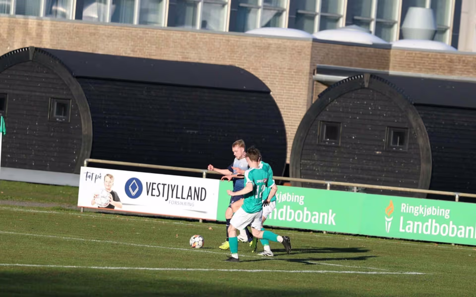 Sejr til HTS serie 4 herre på udebane mod Skjerns anden hold med 2-1 til HTS.