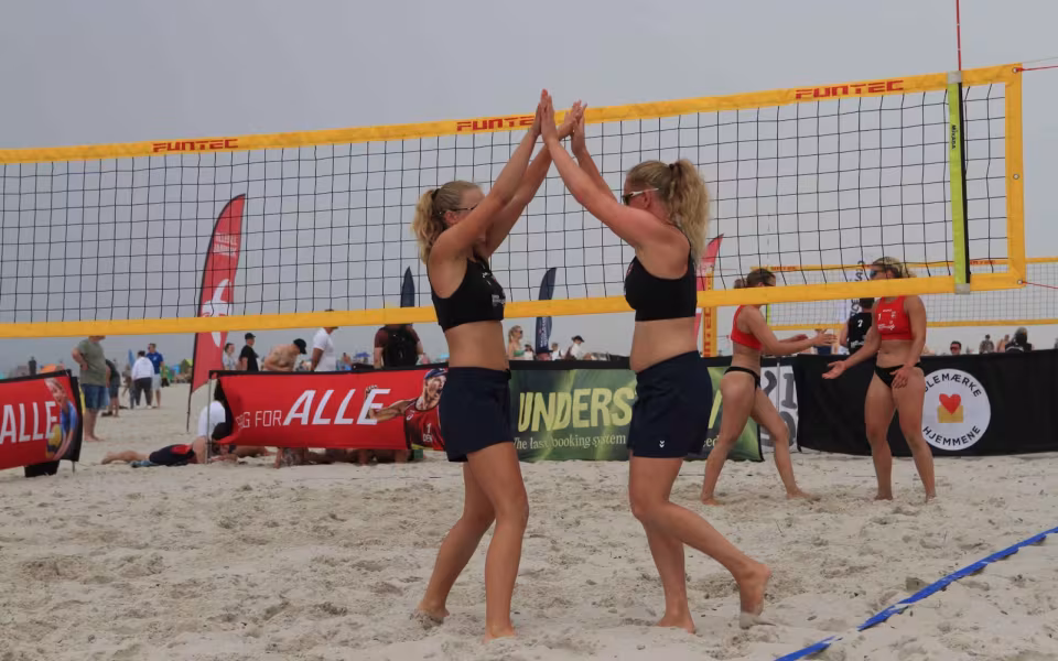 Semifinaler i beachvolley ved Henne