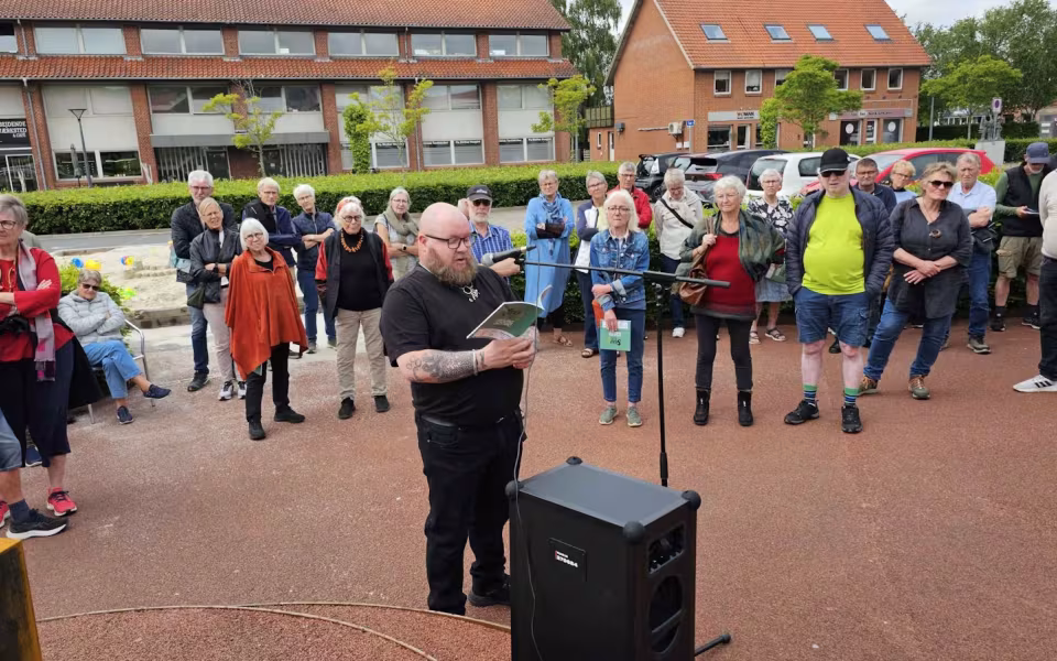Se billeder fra åbningen af Skulptur Ølgod 2025
