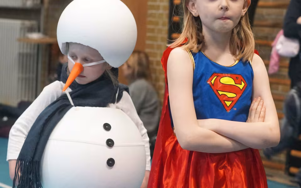 De fineste, farligste og mest kreative kostumer blev fundet frem til fastelavnsfesten på Ansager skole