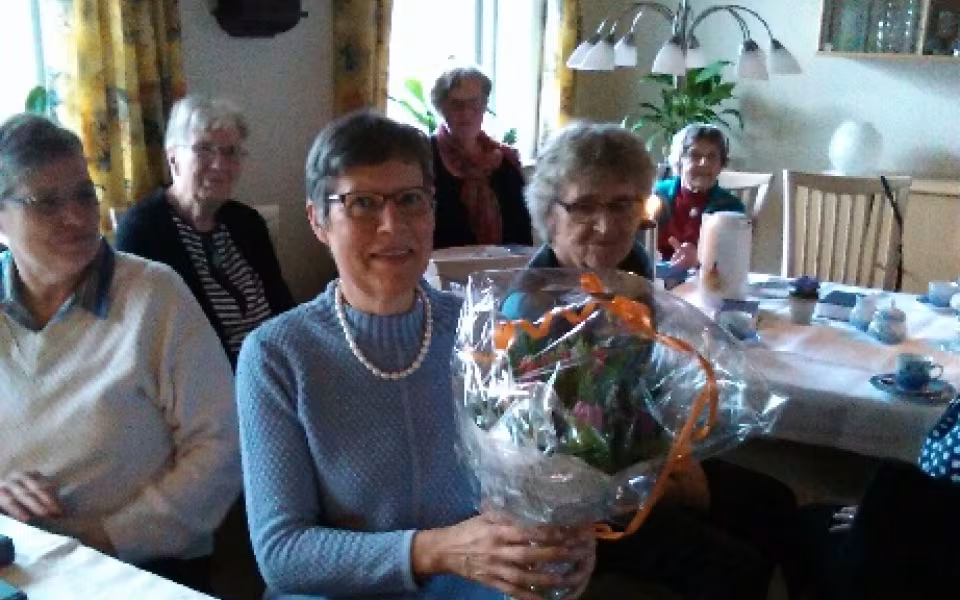 Se billederne fra en hyggelig eftermiddag hos Inger Holm