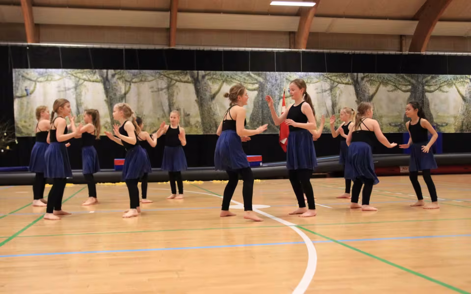 Forårsstemning i Outrup med GUB Gymnastik