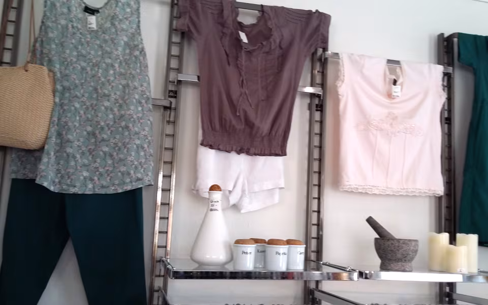 Sommerudsalg hos Kirkens Korshær